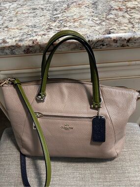 Coach Prairie satchel Pebbled Leather bag in tan & olive green/ rare